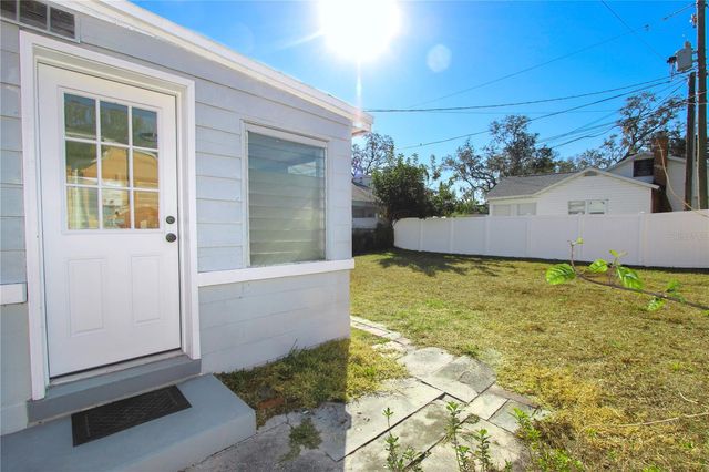 3688 58TH AVENUE N, St Petersburg, FL 33714