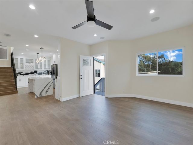 4530 Ensenada, Woodland Hills, CA 91364