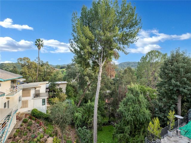 4530 Ensenada, Woodland Hills, CA 91364