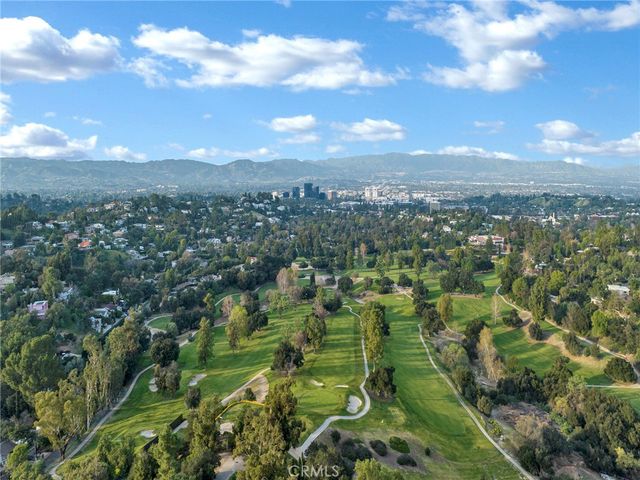 4530 Ensenada, Woodland Hills, CA 91364