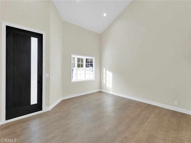 4530 Ensenada, Woodland Hills, CA 91364