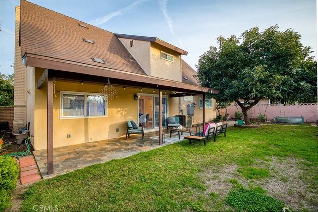 2914 S Rene, Santa Ana, CA 92704