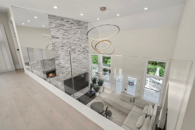 24 Old Connecticut Path, Ashland, MA 01721
