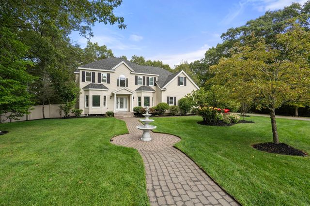 24 Old Connecticut Path, Ashland, MA 01721