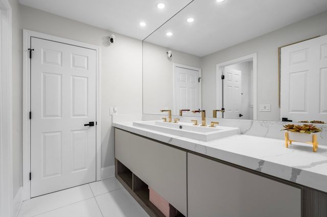 24 Old Connecticut Path, Ashland, MA 01721