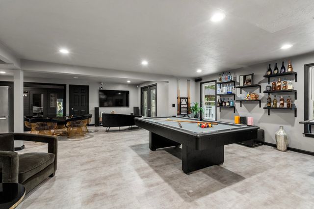 24 Old Connecticut Path, Ashland, MA 01721