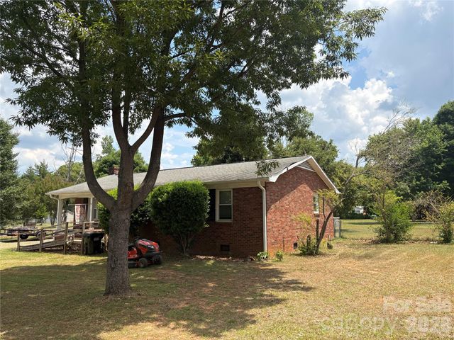 9289 Fisher Road, Rockwell, NC 28138