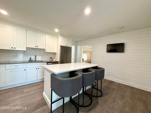 628 Columbia Avenue, Union Beach, NJ 07735