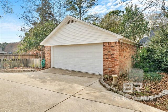 209 Manor Boulevard, Fairhope, AL 36532