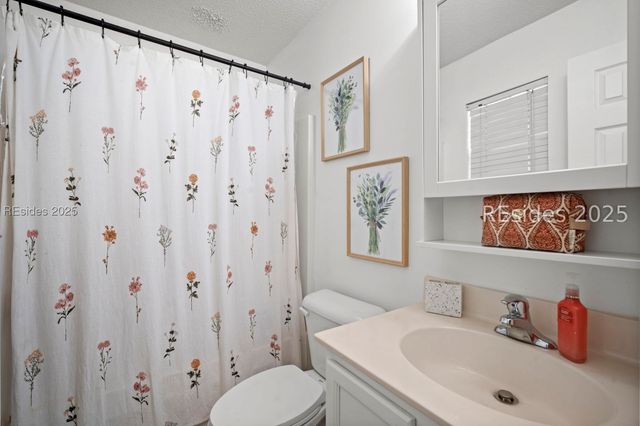 411 Live Oak Walk, Bluffton, SC 29910