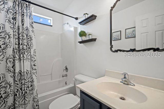 411 Live Oak Walk, Bluffton, SC 29910