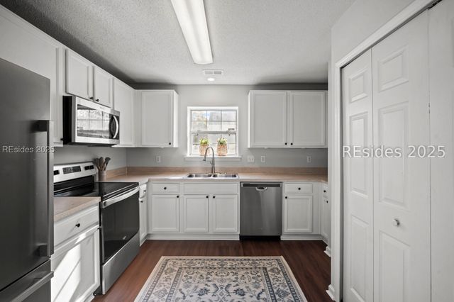 411 Live Oak Walk, Bluffton, SC 29910