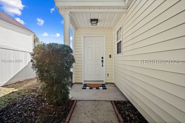 411 Live Oak Walk, Bluffton, SC 29910