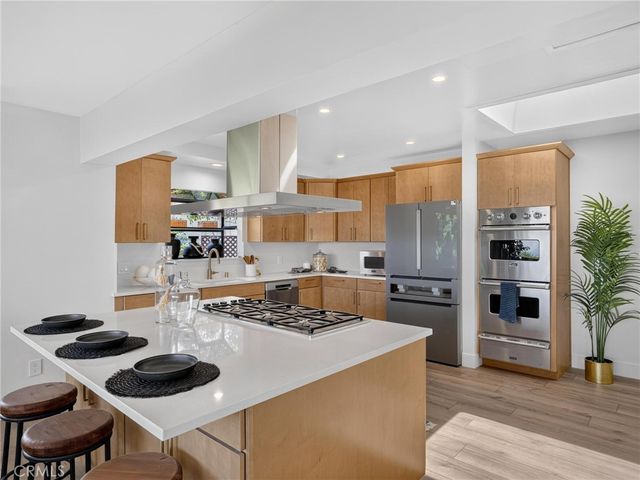 988 Via Rincon, Palos Verdes Estates, CA 90274