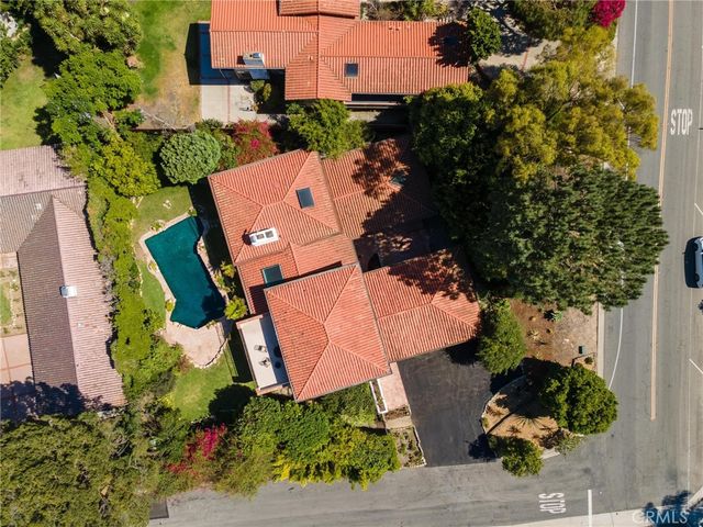 988 Via Rincon, Palos Verdes Estates, CA 90274