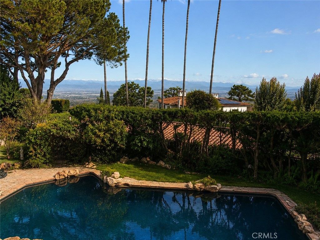 988 Via Rincon, Palos Verdes Estates, CA 90274