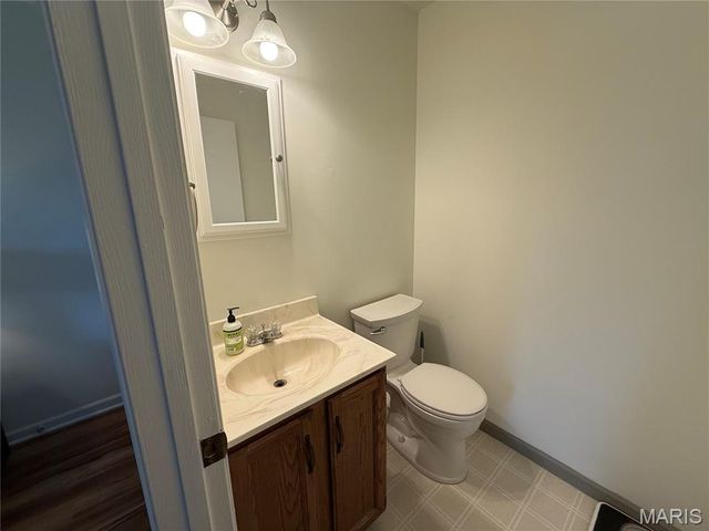 3 Wenona Drive, Washington, MO 63090