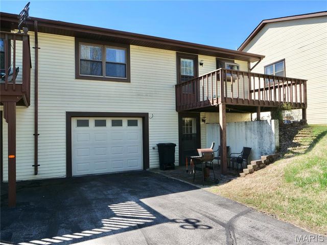 3 Wenona Drive, Washington, MO 63090