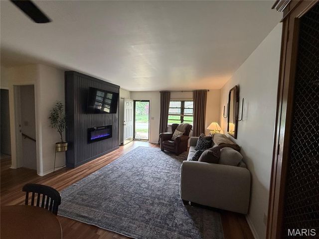 3 Wenona Drive, Washington, MO 63090