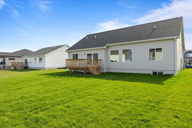 3223 NW 27th Circle, Ankeny, IA 50023