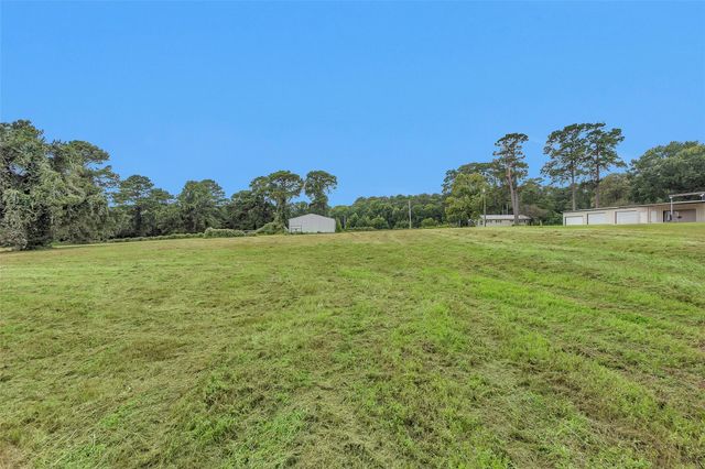 Lot 1 Paradise Point, Willis, TX 77318