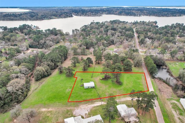 Lot 1 Paradise Point, Willis, TX 77318
