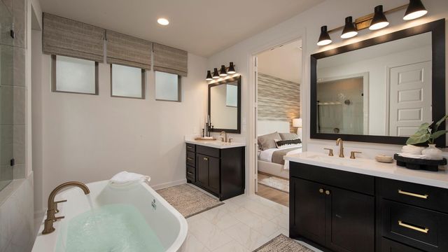 8602 Gleaming Village Way, Richmond, TX 77406