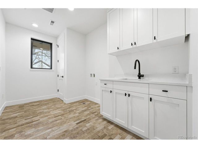 1395 S Saint Paul St, Denver, CO 80210