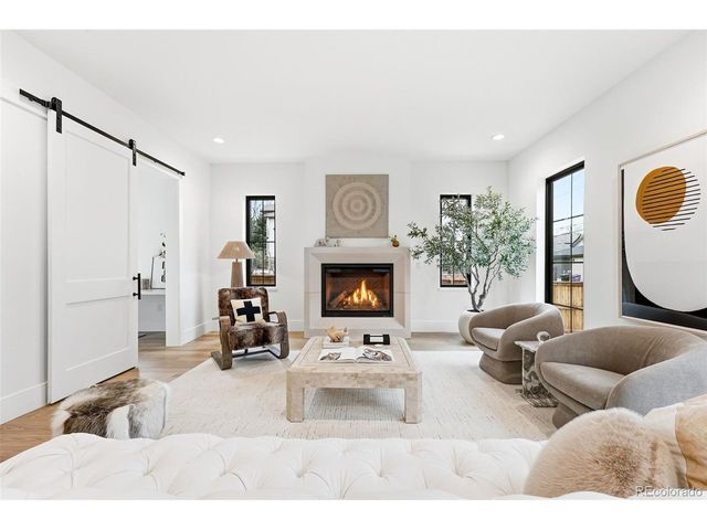 1395 S Saint Paul St, Denver, CO 80210