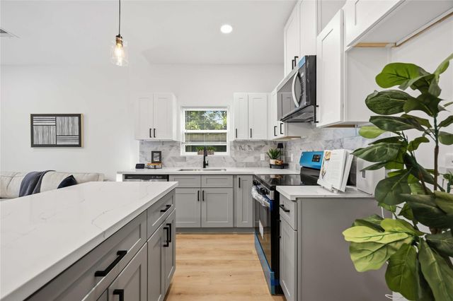 7944 Fields Street A, Houston, TX 77028
