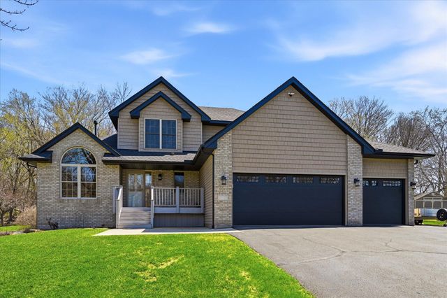 5126 Nelmark Avenue NE, Saint Michael, MN 55376