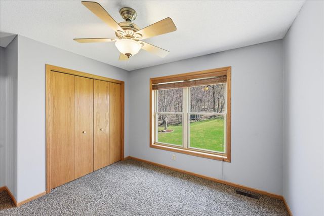 5126 Nelmark Avenue NE, Saint Michael, MN 55376