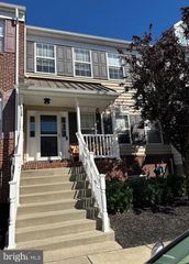 2129 DANVILLE DR, Pennsburg, PA 18073