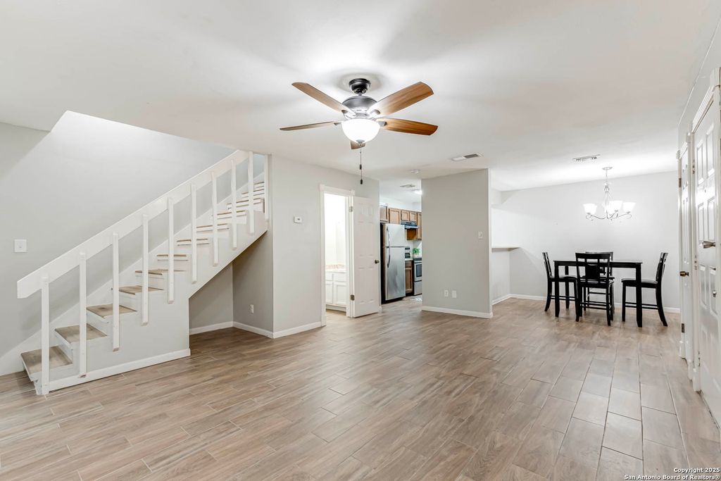 4107 Medical Dr Apt 5208, San Antonio, TX 78229