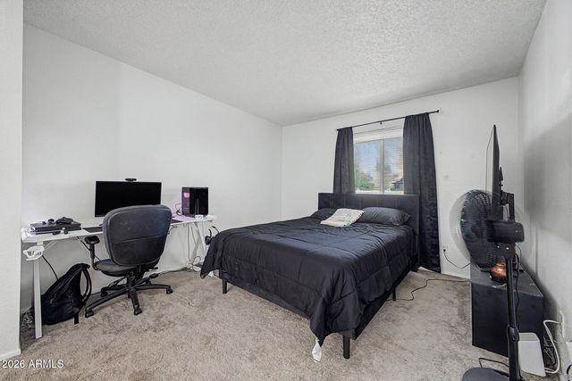 5757 W EUGIE Avenue 2075, Glendale, AZ 85304