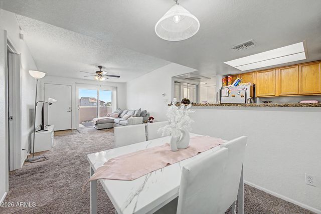 5757 W EUGIE Avenue 2075, Glendale, AZ 85304