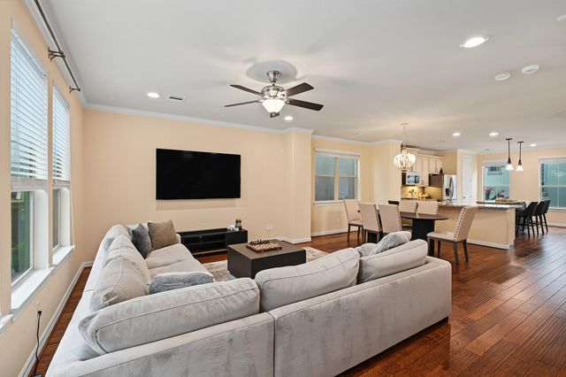 2713 Shadybrook Meadow Drive, Houston, TX 77080