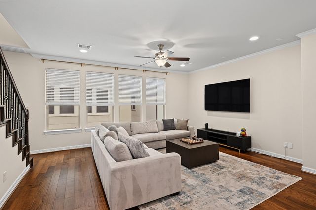 2713 Shadybrook Meadow Drive, Houston, TX 77080