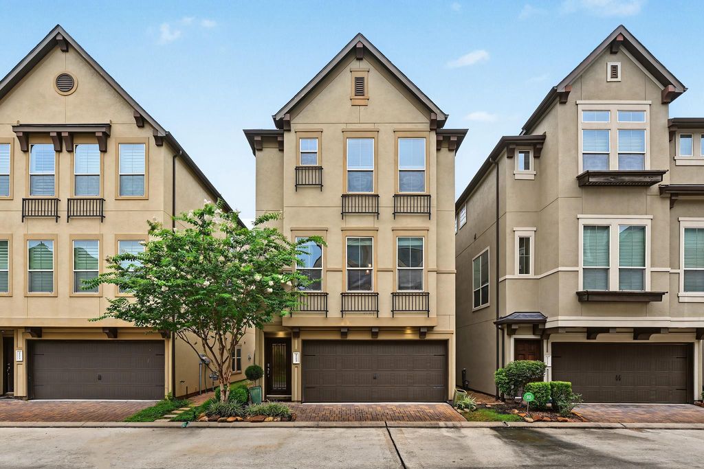 2713 Shadybrook Meadow Drive, Houston, TX 77080