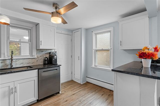 2020 Mckinney Rd, Monroeville, PA 15146