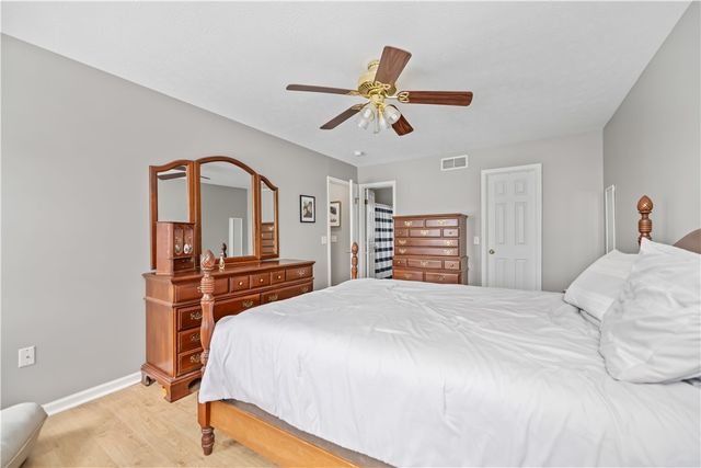 449 Old Country Road, Greece, NY 14612