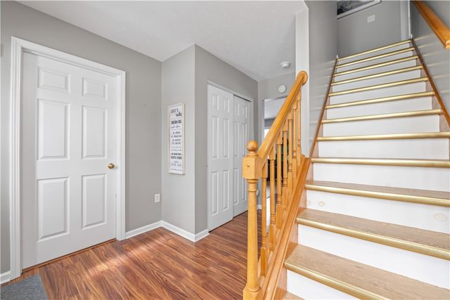 449 Old Country Road, Greece, NY 14612