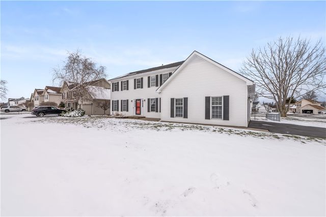 449 Old Country Road, Greece, NY 14612