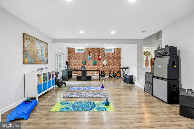 9308 HARRISONS FARM WAY, Gaithersburg, MD 20882