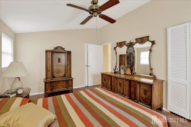 62 Stevens Avenue, Old Bridge, NJ 08857