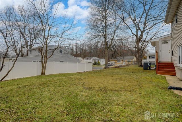 62 Stevens Avenue, Old Bridge, NJ 08857