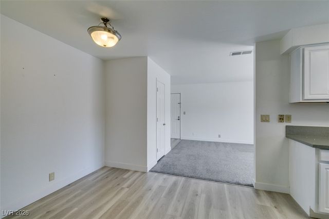 5260 River Glen Drive 268, Las Vegas, NV 89103