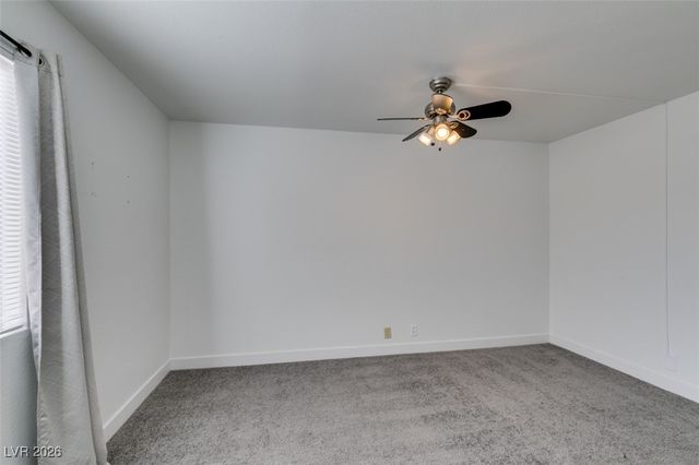 5260 River Glen Drive 268, Las Vegas, NV 89103