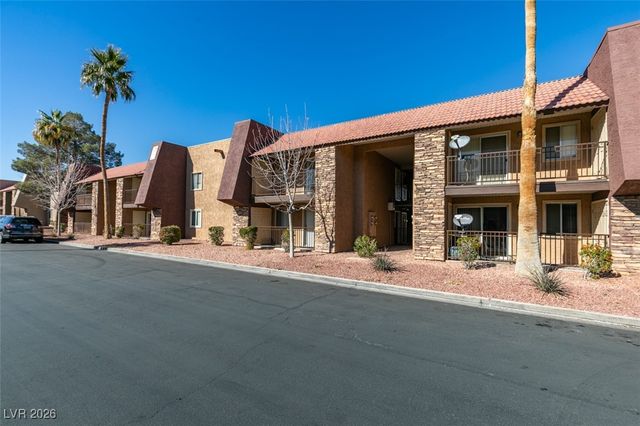 5260 River Glen Drive 268, Las Vegas, NV 89103