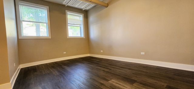 4764 N Virginia Avenue A, Chicago, IL 60625